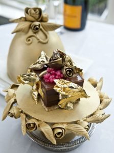Brangiausi patiekalai - Fabergé šokolado pudingas