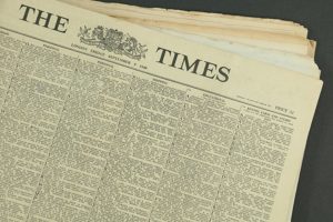 Sausio 13 d. 1785 m. John Walter (Džonas Volteris) išspausdino ir išleido į apyvartą pirmąjį laikraščio „London Times“ numerį.