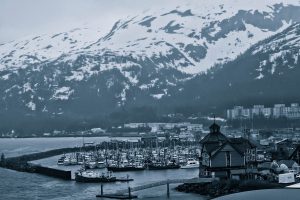 Miestas po vienu stogu: Whittier fenomenas Aliaskoje